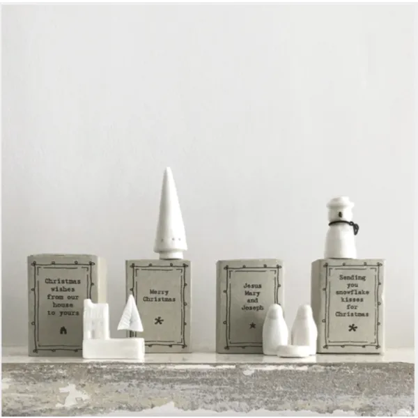 Portable Christmas decorations travelling 