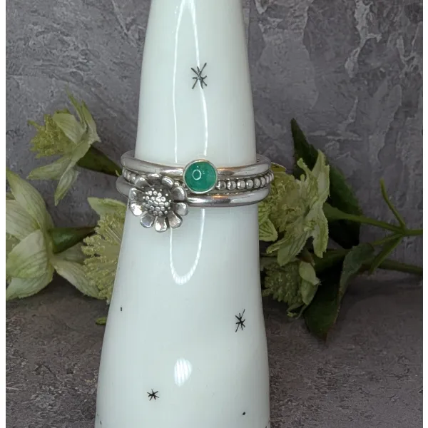 Stacker stacking ring sets