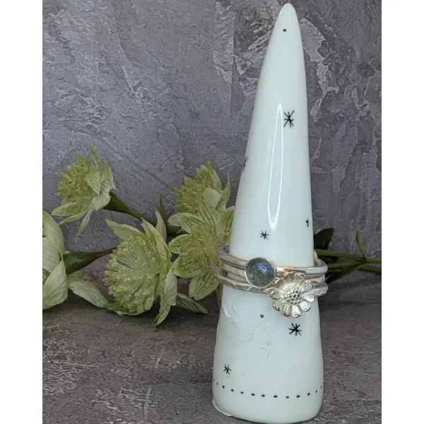Grey crystals with blue flash