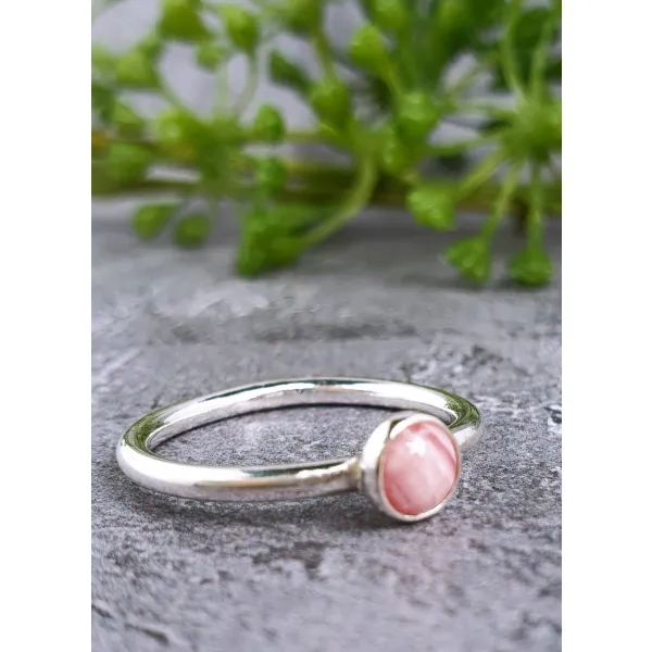 Pretty pink gem rings jewellery 