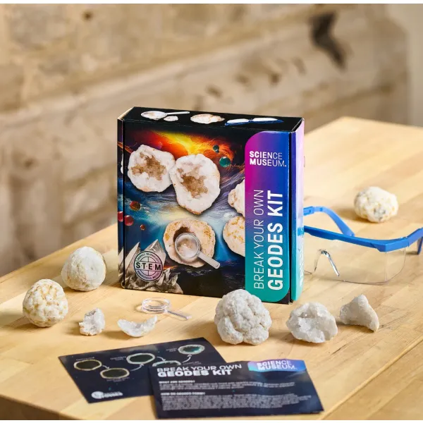 Young explorer geode educational kit