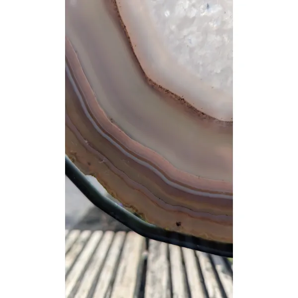 Agate crystal home design statement