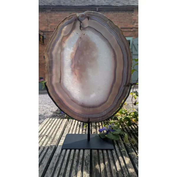natural agate on stand