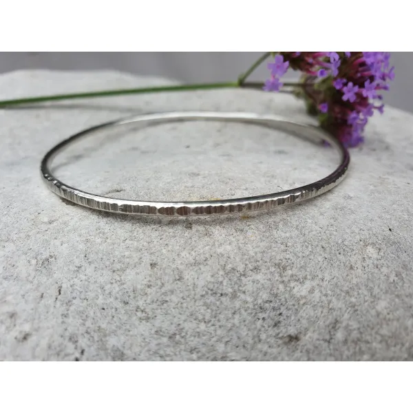 classic gift women large bangle
